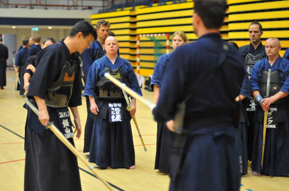 【剣道日本掲載】"剣道に没頭してほしい" 筑波大学 鍋山先生 海外剣士への思い